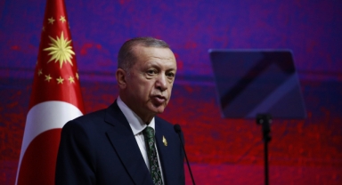 Cumhurbaşkanı Erdoğan: 'Sağ çıkartılan insanımızın sayısı 8 binin üzerindedir'