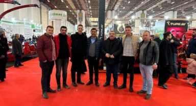 İnegöl Belediyesi genç çiftçileri İzmir Tarım Fuarı’na götürdü