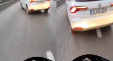 Kaza anı motosiklet sürücüsünün kask kamerasında