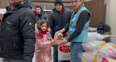 Minik Tuana'nın yardımı herkesi duygulandırdı