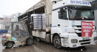 Nilüfer'de yardımlar çığ gibi büyüyor