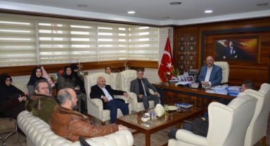 Saadet Partisi İlçe Yönetimi, Başkan Aydın’ı ziyaret etti