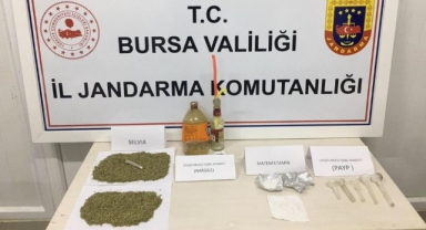 Bursa'da uyuşturucu tacirlerine yönelik operasyon: 2 tutuklama