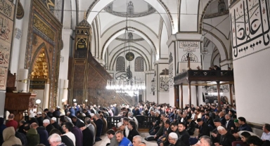 İlk teravih'te Ulu Cami doldu taştı