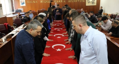 İnegöl Belediyesi’nde memurlar yemin etti