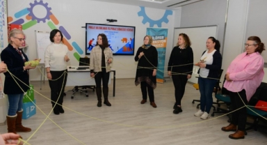 Nilüfer’de kadın derneklerine “Proje Hazırlama ve Proje Döngüsü” eğitimi