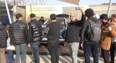 Türkiye’nin otomobili TOGG’a Bursa’da yoğun ilgi