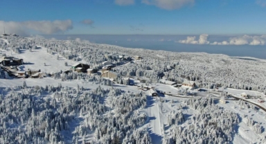 Uludağ'a kar Bursa'ya yağmur yağışı sevindirdi