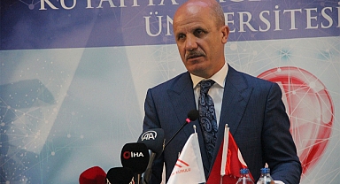 Üniversiteler hibrit sisteme geçiyor