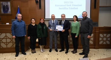 Bursa Büyükşehir'de yalın hizmet ödüllendirildi