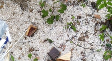 Bursa'da misket büyüklüğünde dolu yağdı