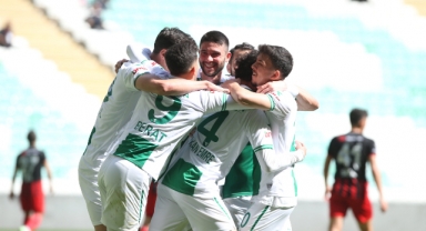 Bursaspor üçte üç yaptı