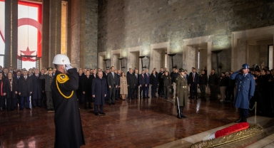 Devlet erkanı Anıtkabir'de