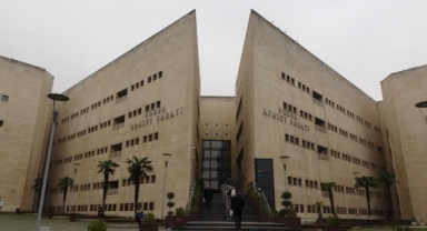 Duruşma sırasını beklerken fenalaşarak hayatını kaybetti