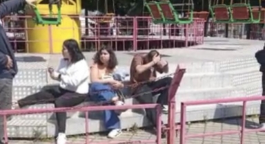 Lunapark'ta zincir kazası: 17 yaralı