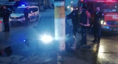 Otomobil beton direğe çarptı: 1 ağır yaralı