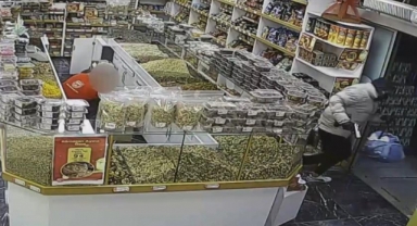 Oyuncak tabancayla 600 bin liralık soygun!