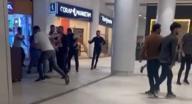 Alışveriş merkezinde meydan muharebesi