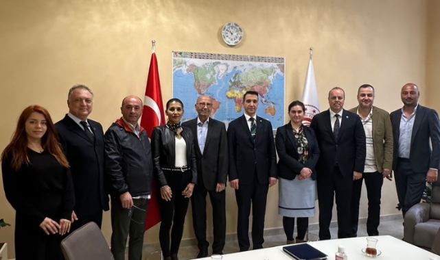 BALKANTÜRKSİAD heyeti Macaristan'a gitti