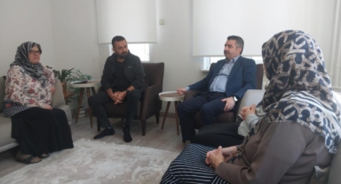 Başkan Yılmaz’dan şehit ailesine ziyaret