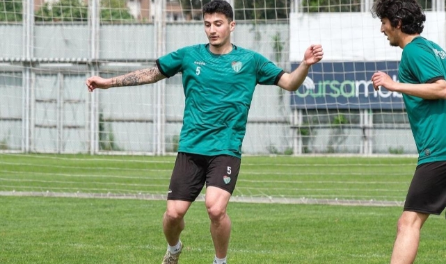 Bursaspor, Özlüce’de kampa girdi