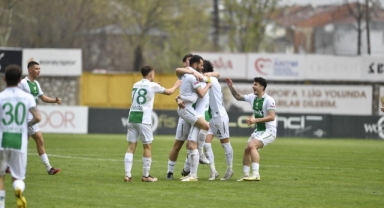 Bursaspor'un Özer Hurmacı ile golcü kimliği ortaya çıktı