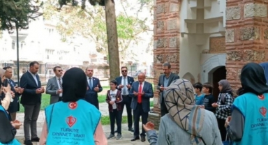 Fatih Sultan Mehmed'in annesi Hüma Hatun dualarla yad edildi