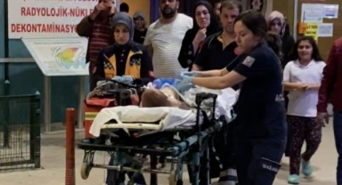 Gaz yağı içen çocuk yaşam mücadelesi veriyor