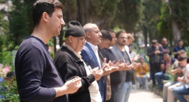 Gürsu eski Belediye Başkanı Cüneyt Yıldız kabri başında anıldı