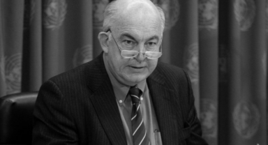 Kemal Derviş yaşamını yitirdi