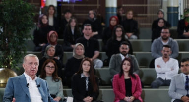 ''Kızılay çadır satamaz, beni üzdü. Bu yanlışı düzeltmesi lazım''