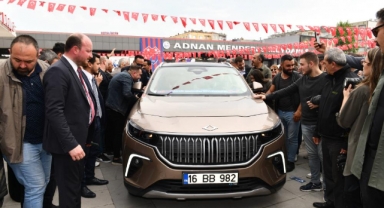Mustafakemalpaşa’da Togg yolların tozunu attı