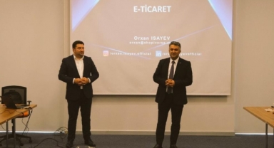 Türkiye E-Ticaret ile büyüyor