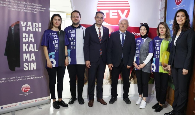Uludağ Elektrik Koşu Takımı, eğitim seferberliği için maratonda