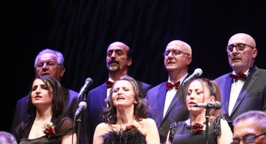 Yusufeliler TSM korosu kulakların pasını sildi