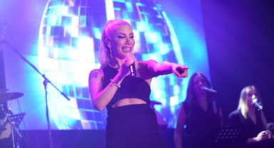 Bursa’da İrem Derici'den unutulmaz konser