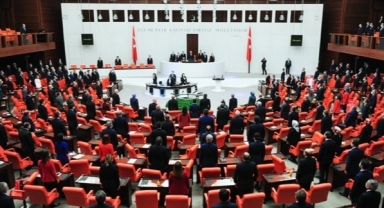 Bursa milletvekilleri yeminlerini etti