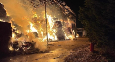 Karacabey’de korkutan çiftlik yangını