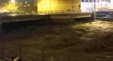 Kastamonu'da sel tehlikesi: İnebolu ilçesi boşaltılıyor