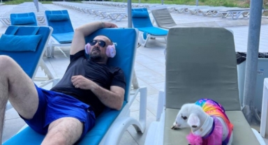 Kurban Bayramı öncesi kuzusuyla tatil yaptı