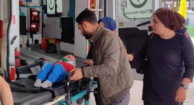 Pencereden düşen bebek yaralandı