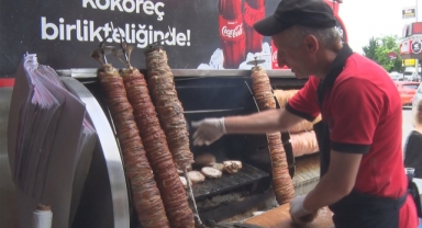 Yunanistan bu sefer de 'kokoreç'i sahiplendi