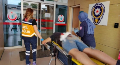 Ahşap parçası kalçasına saplandı