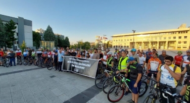 Bisikletçiler, trafik terörüne dur demek için buluştu