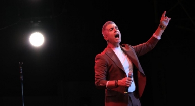 Bursa Festivali'nde Özcan Deniz coşkusu