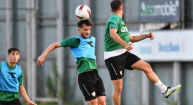 Bursaspor günü çift idmanla tamamladı