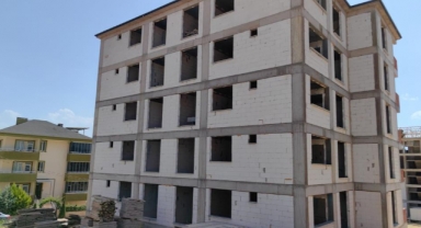 Çalınan yazar kasa inşaatta bulundu