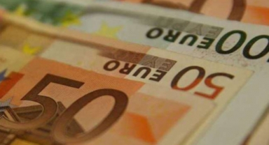 Euro 30 Lira'yı zorluyor