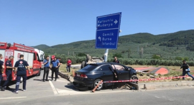 Gemlik'te kaza, 1 ölü 4 yaralı