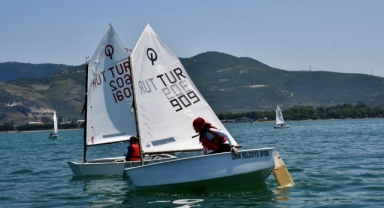 İznik Gölü'nde madalyalar sahiplerini buldu